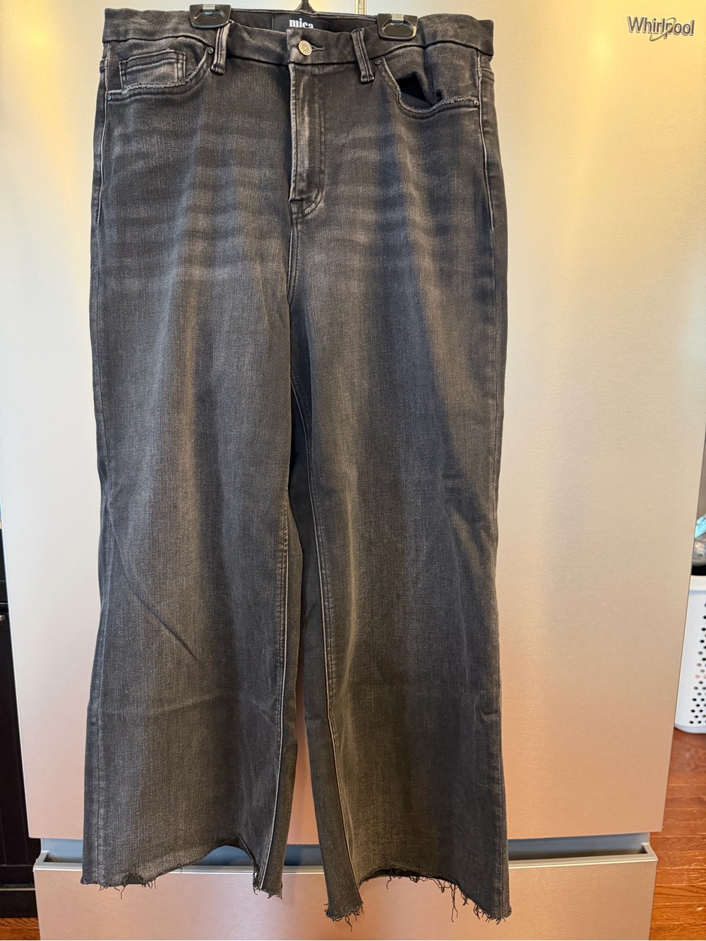 Mica wide leg jeans in black